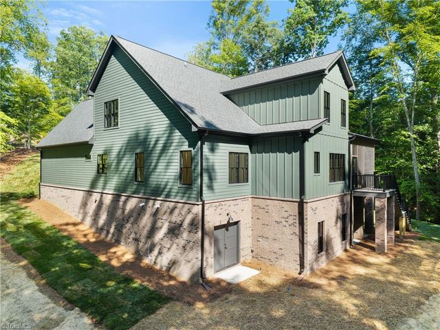 9652 Lissara Camp Court, Lewisville, NC 27023