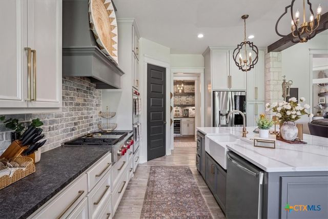 3806 Southlake Drive, Belton, TX 76513