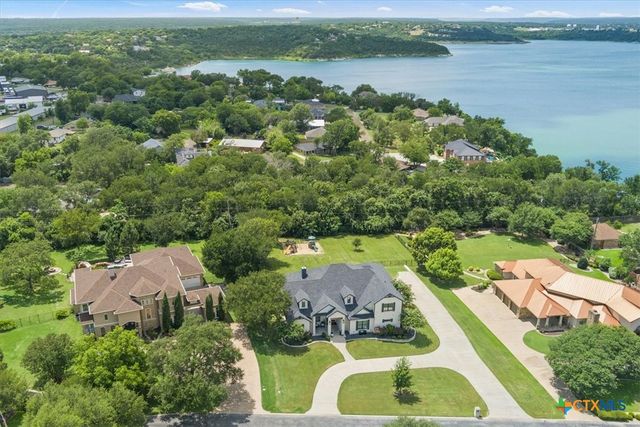 3806 Southlake Drive, Belton, TX 76513