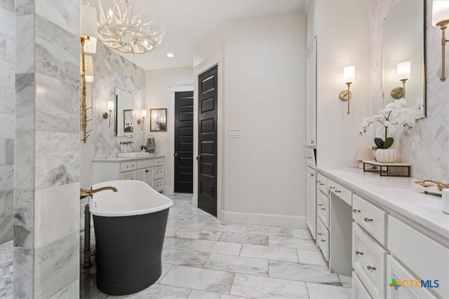 3806 Southlake Drive, Belton, TX 76513