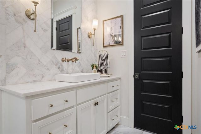 3806 Southlake Drive, Belton, TX 76513