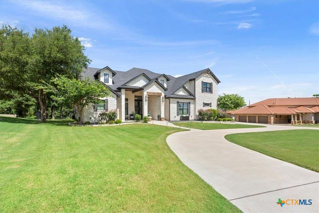 3806 Southlake Drive, Belton, TX 76513