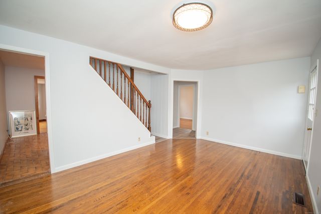 38 Wayland Road, Milford, CT 06460