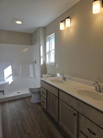 3765 Avery Lane, Janesville, WI 53546