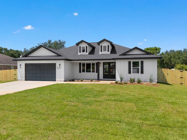 2366 Crescent Road, Navarre, FL 32566