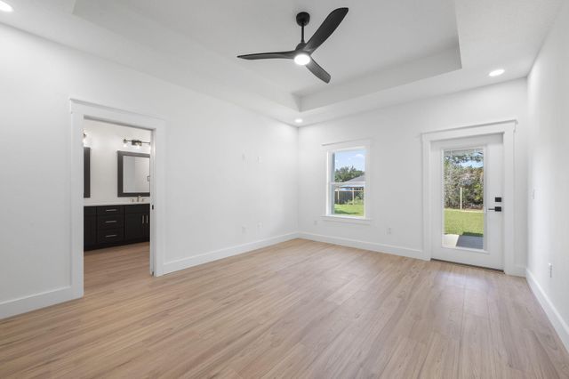 2366 Crescent Road, Navarre, FL 32566