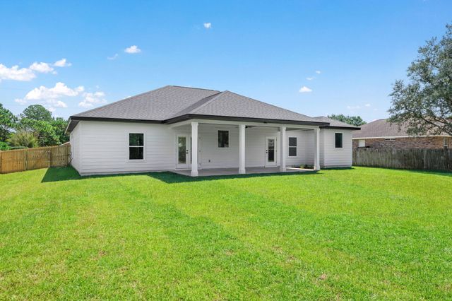 2366 Crescent Road, Navarre, FL 32566