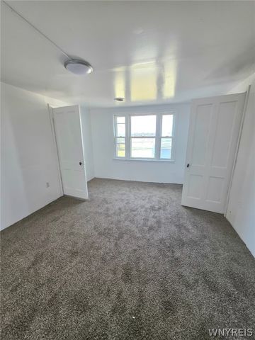 135 Ivy Street, Buffalo, NY 14211