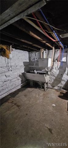 135 Ivy Street, Buffalo, NY 14211