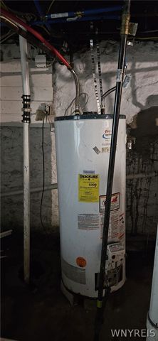 135 Ivy Street, Buffalo, NY 14211