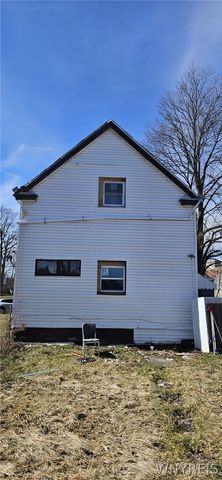 135 Ivy Street, Buffalo, NY 14211