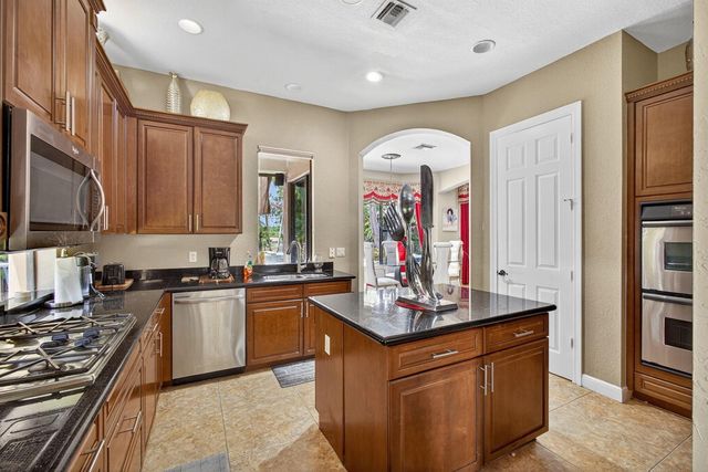 3501 Collonade Drive, Wellington, FL 33449