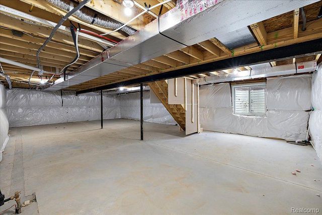 4438 MAPLE LEAF Trail, Flint, MI 48506