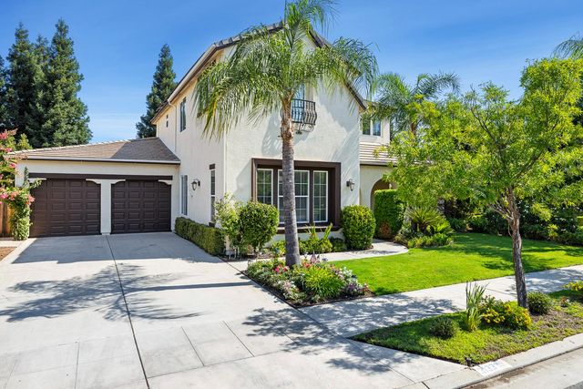 3133 Everglade Avenue, Clovis, CA 93619