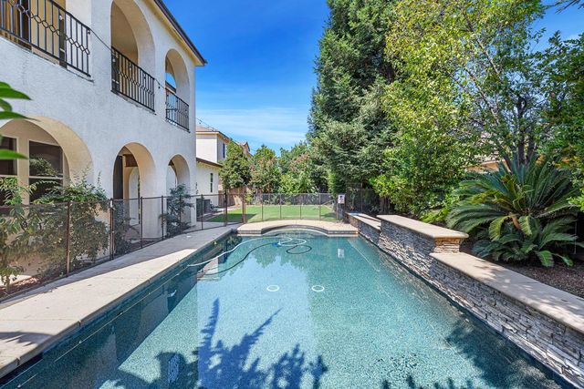 3133 Everglade Avenue, Clovis, CA 93619