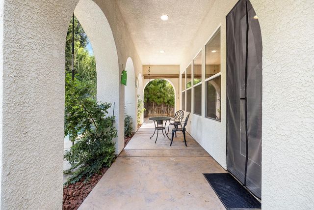 3133 Everglade Avenue, Clovis, CA 93619