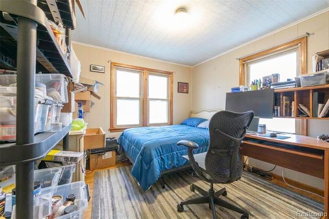 5985 Rowley Boulevard, Waterford, MI 48329
