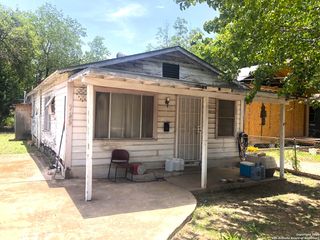 122 Persyn, San Antonio, TX 78207