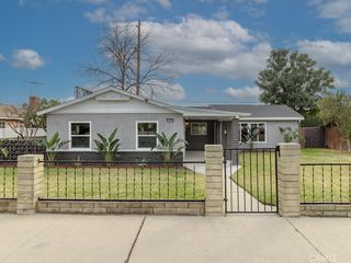 1064 E La Verne, Pomona, CA 91767