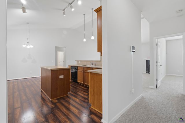 108 Shady Bank Lane, Byron, GA 31008