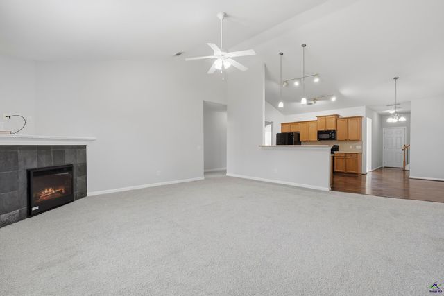108 Shady Bank Lane, Byron, GA 31008