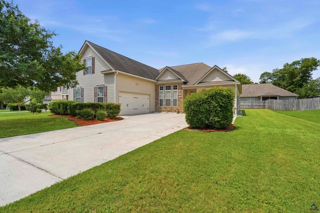 108 Shady Bank Lane, Byron, GA 31008