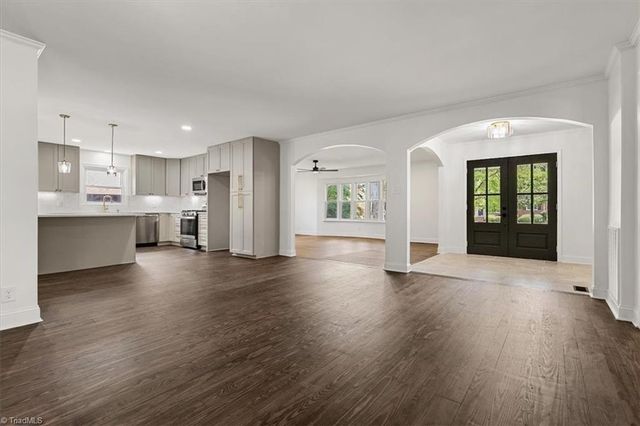 2914 Cornwallis Drive, Greensboro, NC 27408
