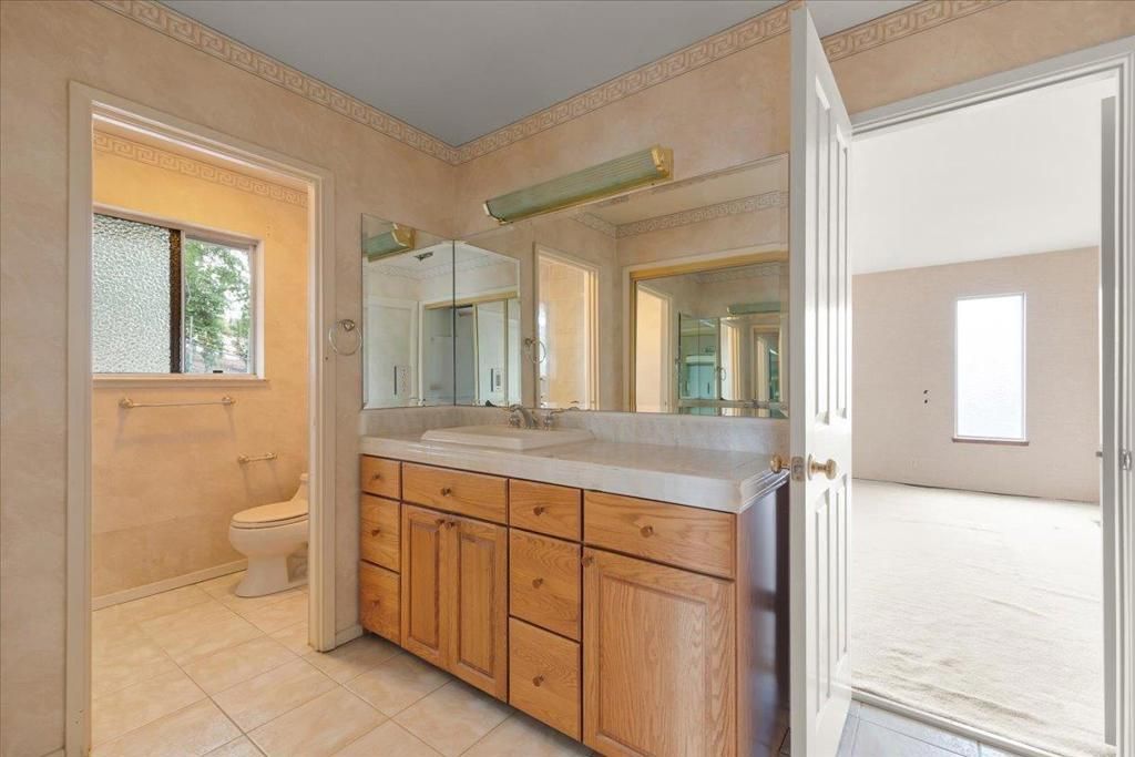 Image 15 of property listing at 1357 Box Canyon Road, San Jose, CA 95120