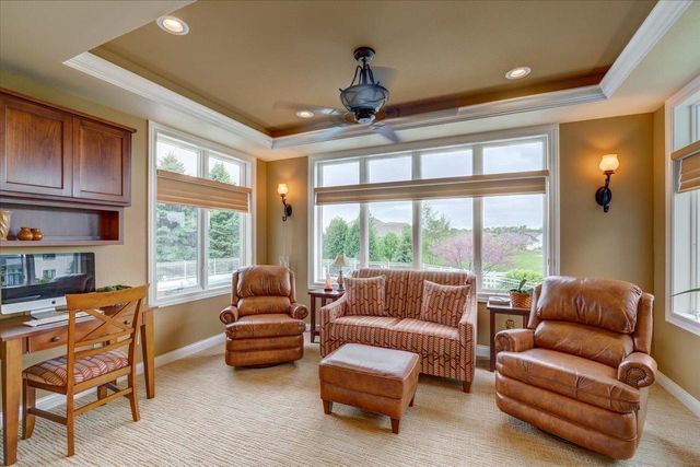 5571 Surrey Lane, Waunakee, WI 53597