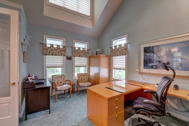 5571 Surrey Lane, Waunakee, WI 53597