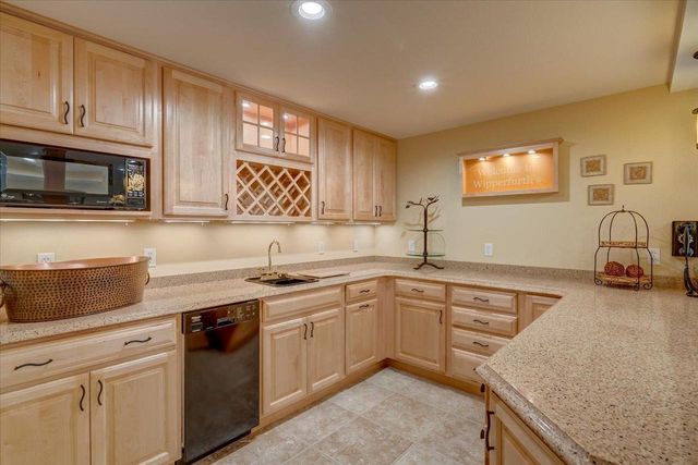 5571 Surrey Lane, Waunakee, WI 53597