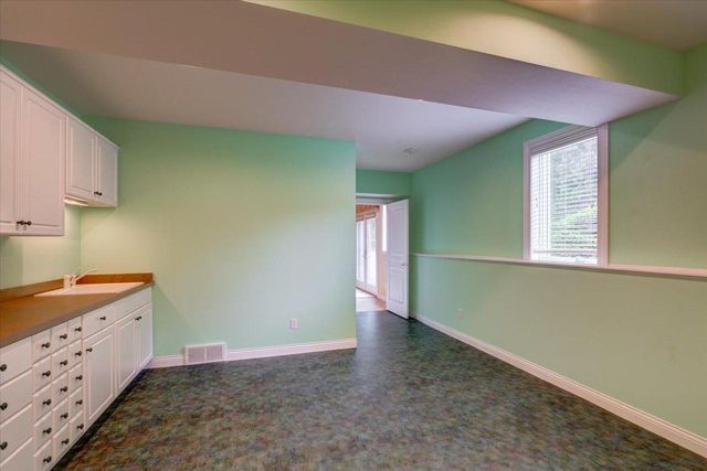 5571 Surrey Lane, Waunakee, WI 53597