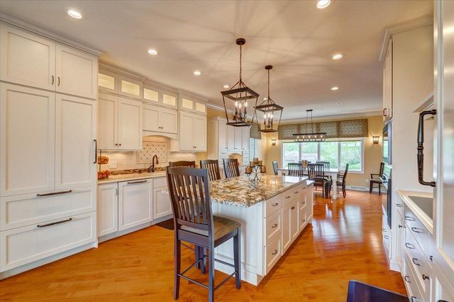 5571 Surrey Lane, Waunakee, WI 53597