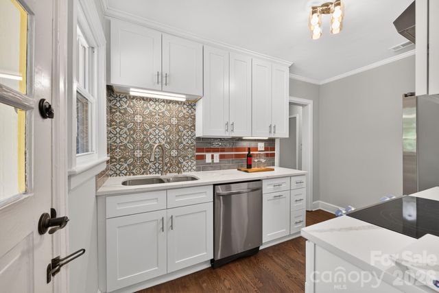 2440 Greenland Avenue, Charlotte, NC 28208