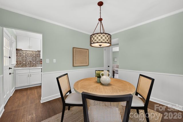 2440 Greenland Avenue, Charlotte, NC 28208