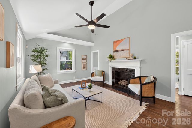 2440 Greenland Avenue, Charlotte, NC 28208