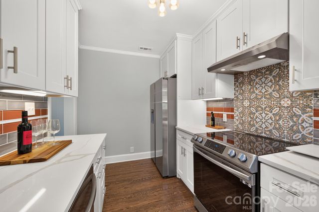 2440 Greenland Avenue, Charlotte, NC 28208
