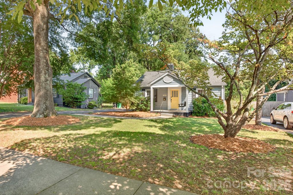 2440 Greenland Avenue, Charlotte, NC 28208