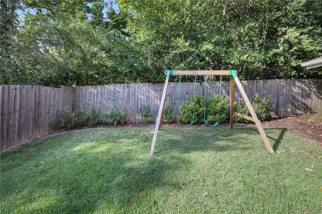 292 Eureka NE Drive, Atlanta, GA 30305