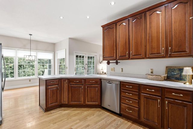 206 Canterbury COURT, Cambridge, WI 53523