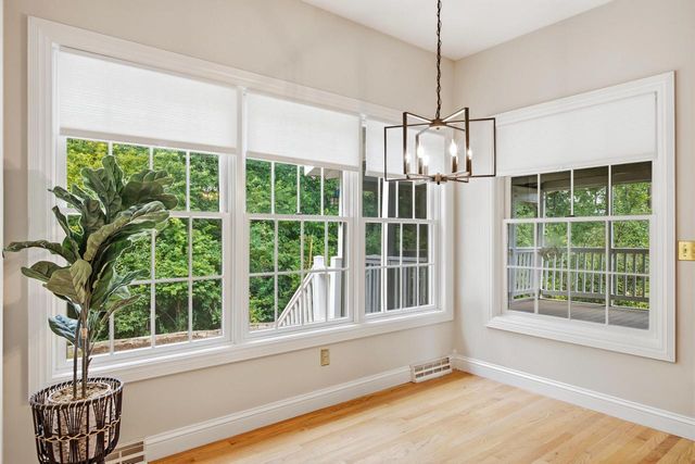 206 Canterbury COURT, Cambridge, WI 53523