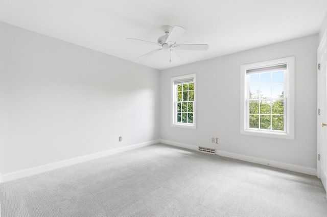 206 Canterbury COURT, Cambridge, WI 53523