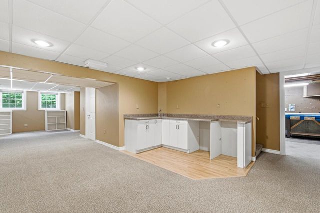 206 Canterbury COURT, Cambridge, WI 53523