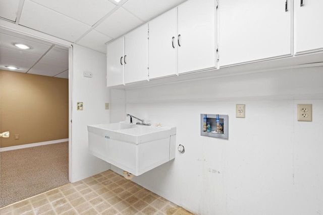 206 Canterbury COURT, Cambridge, WI 53523