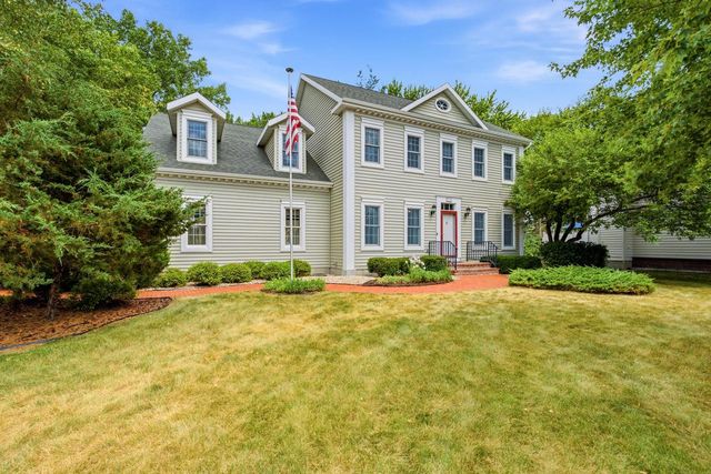 206 Canterbury COURT, Cambridge, WI 53523