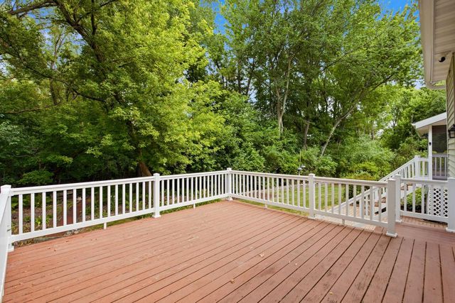 206 Canterbury COURT, Cambridge, WI 53523