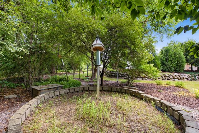 206 Canterbury COURT, Cambridge, WI 53523
