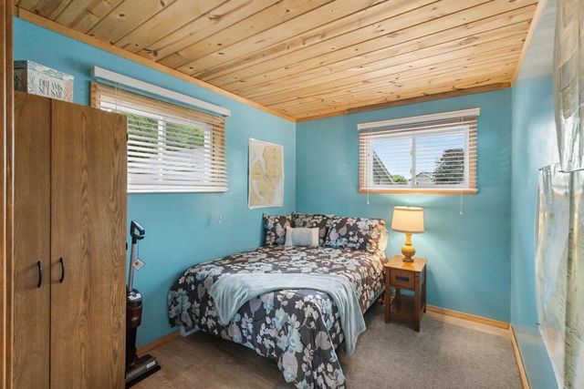 W5658 Island Drive, Pardeeville, WI 53954