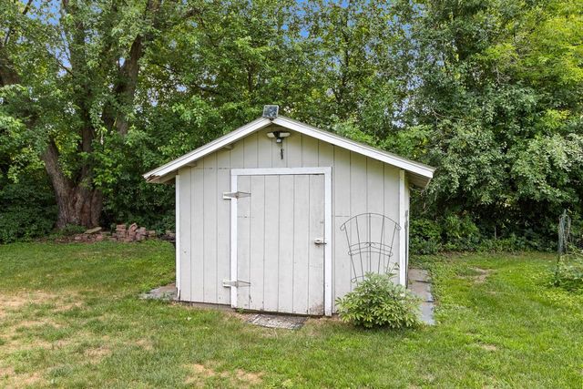 W5658 Island Drive, Pardeeville, WI 53954