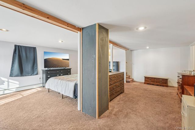 252 East Drive, Walden, NY 12586